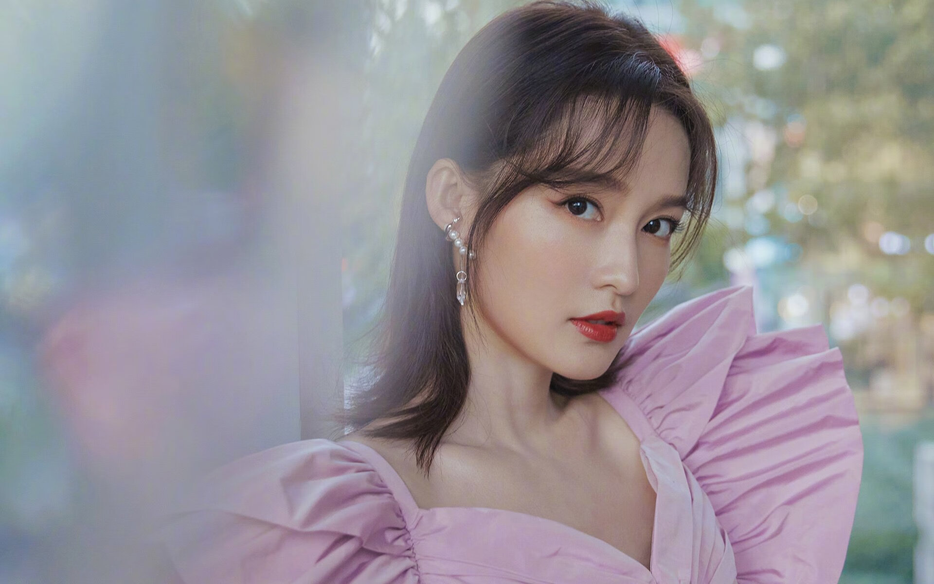 国际极限跑酷公开赛,城市天际线上的极速挑战,城市天际线公路限速