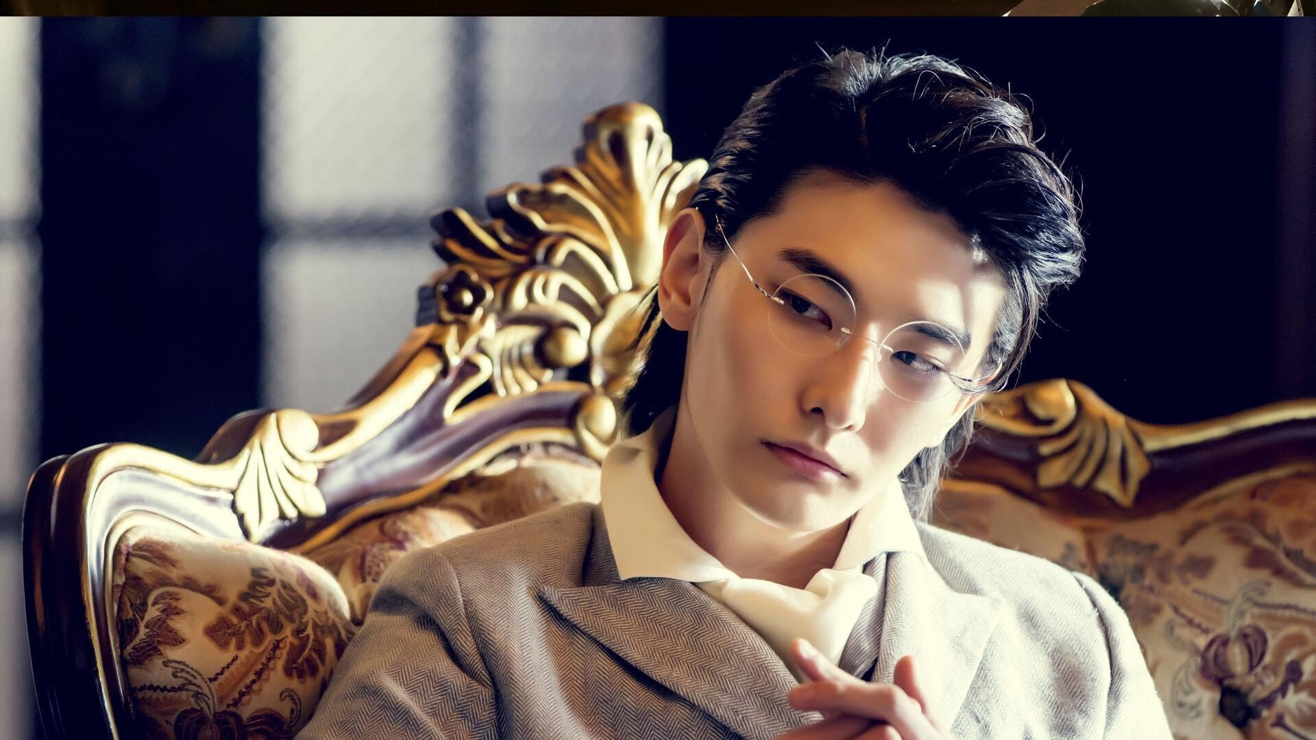 爱游戏下载-恢复计划揭秘：明星球员的“疗伤大法”，足球明星受伤