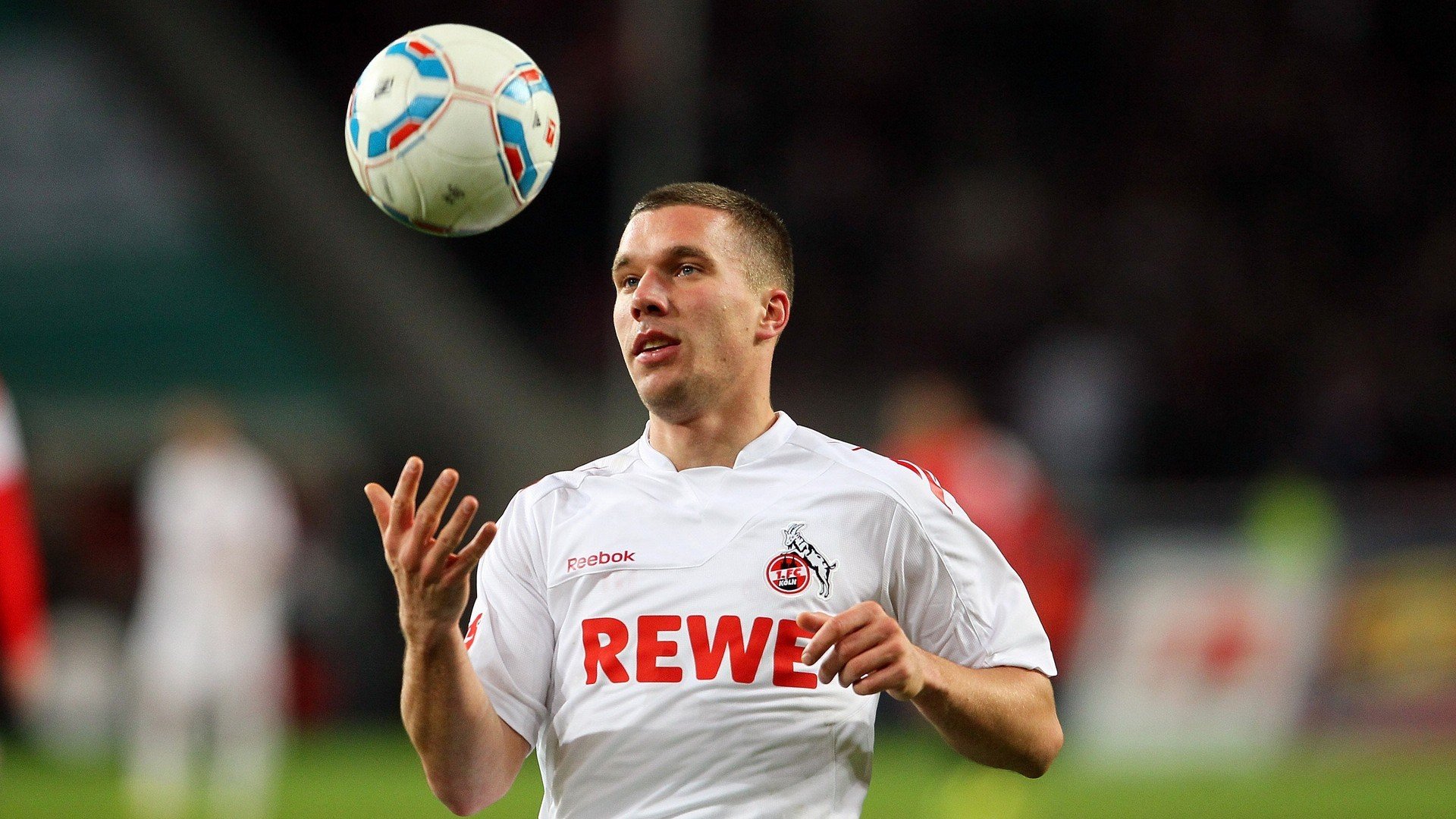 球员的欧冠梦：年少成名的辉煌时刻，欧冠 球员