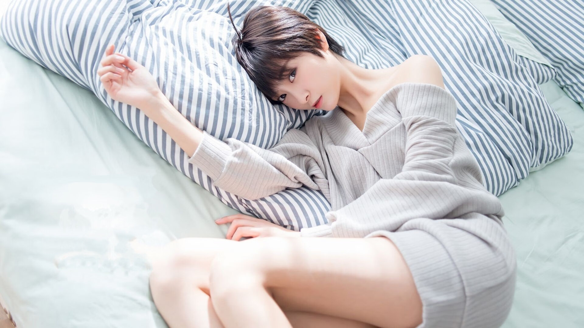 爱游戏app下载-西甲球员体能水平不断提升，比赛强度加大，西甲 球员