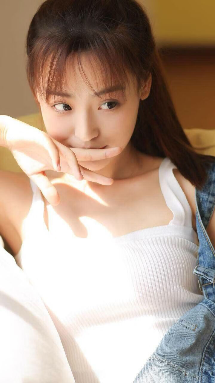 爱游戏体育APP下载-独行侠击败雄鹿，系列赛焦点战中东契奇末节爆发，独行侠执行东契奇合同