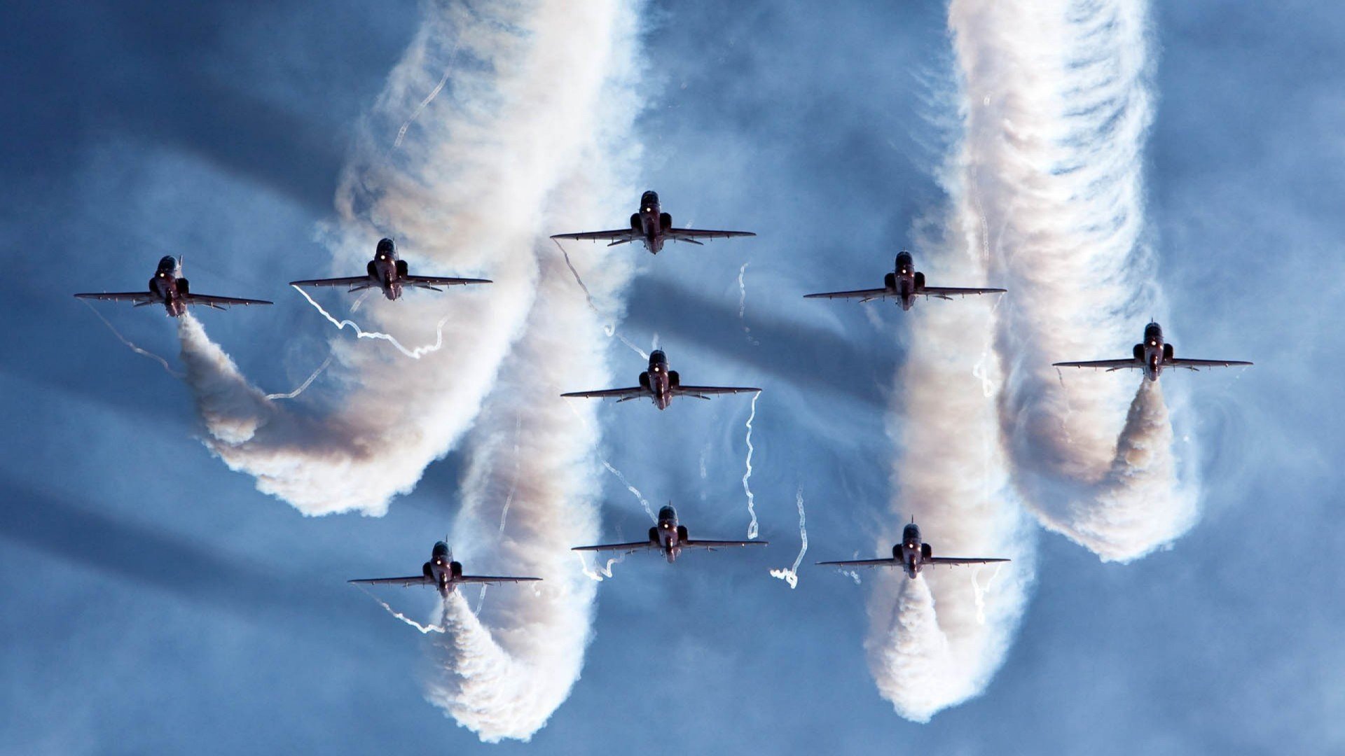 爱游戏登录入口-莱斯特城主场惨负谢菲联，英超球队备战欧冠苦战，莱斯特城英超夺冠阵容