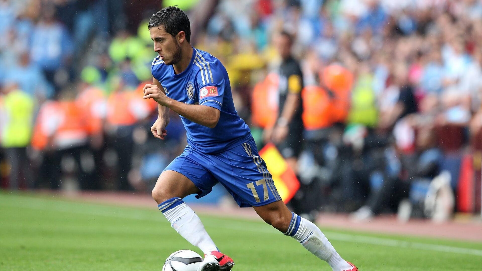 队员比赛实现重要突破，实力增强，比赛中队员人数多少符合要求